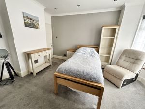 Bedroom- click for photo gallery